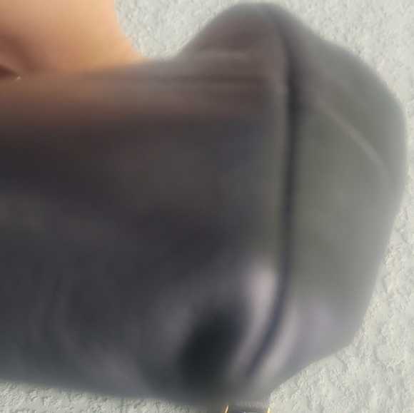 Fossil Colorblock Charlotte Hobo Black and Tan Shoulder Bag - Picture 13 of 13